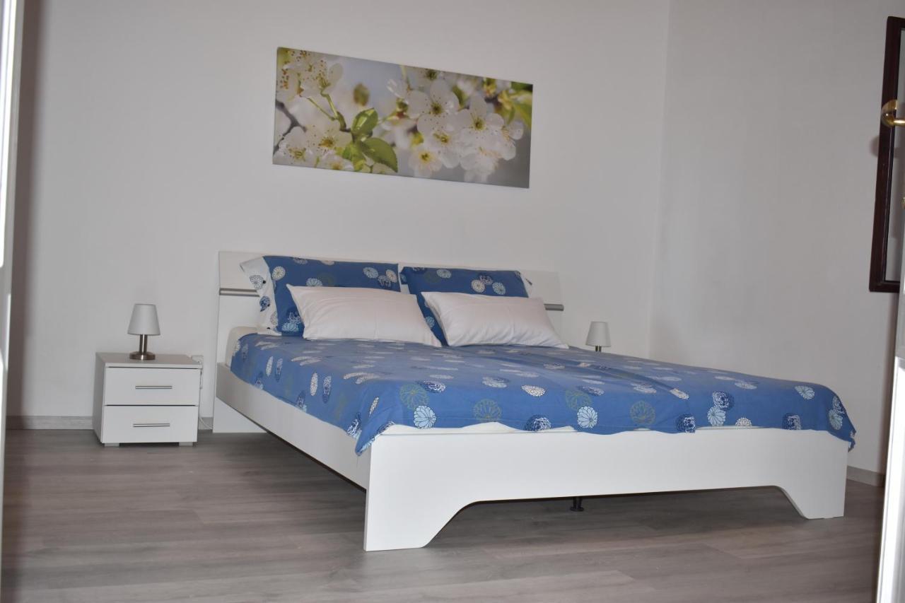 Apartment Angela Portorož Exteriör bild